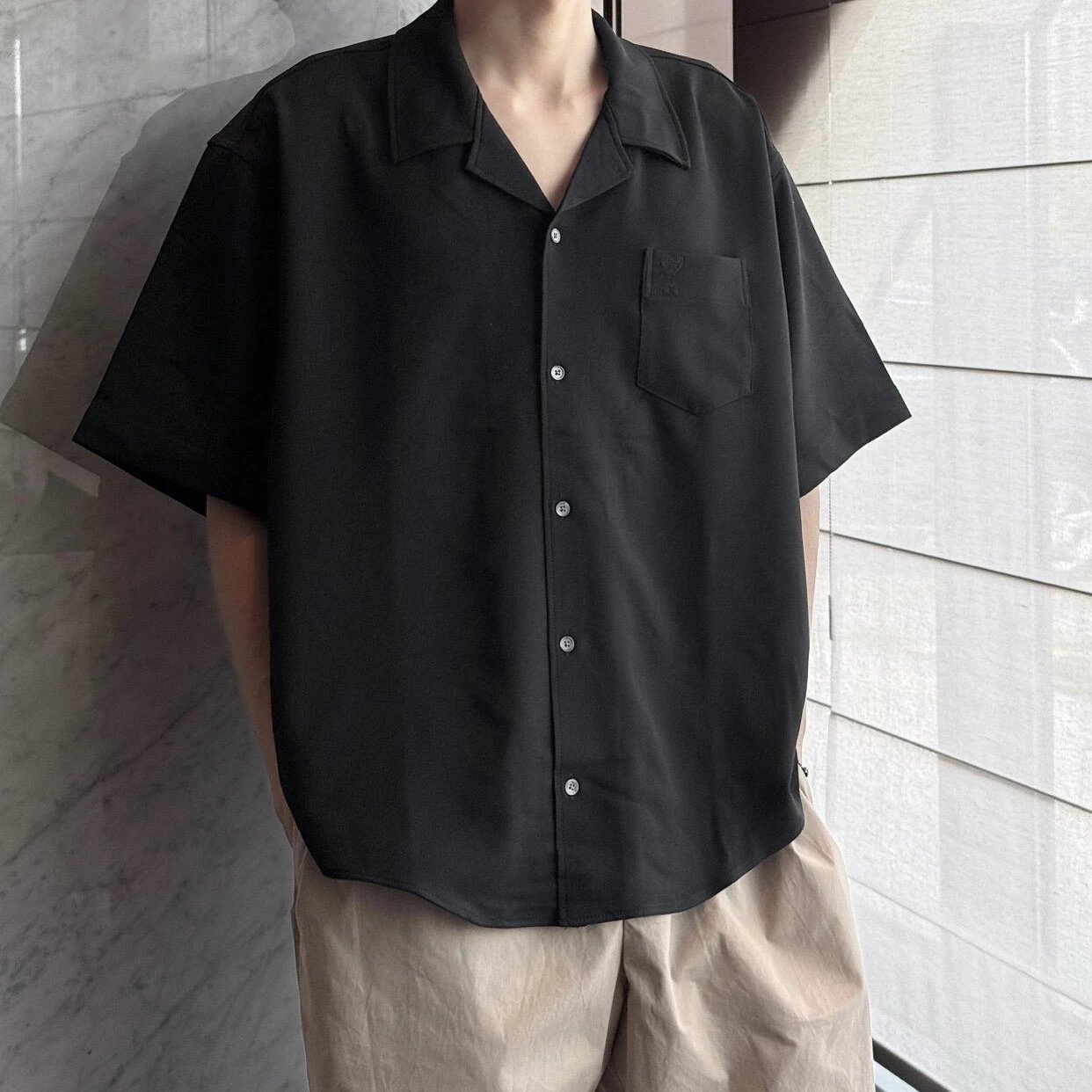 RD-C146 · Black Relaxed-Fit Cuban-Collar Shirt showcase view 5