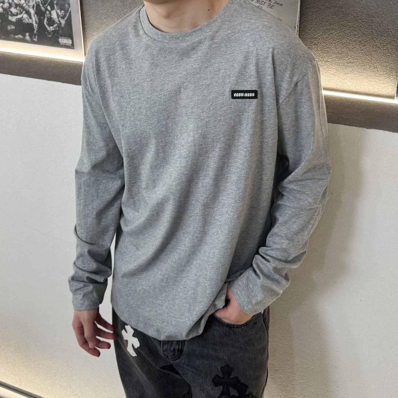 RD-C397 · Heather Grey Long-Sleeve T-Shirt showcase view 1