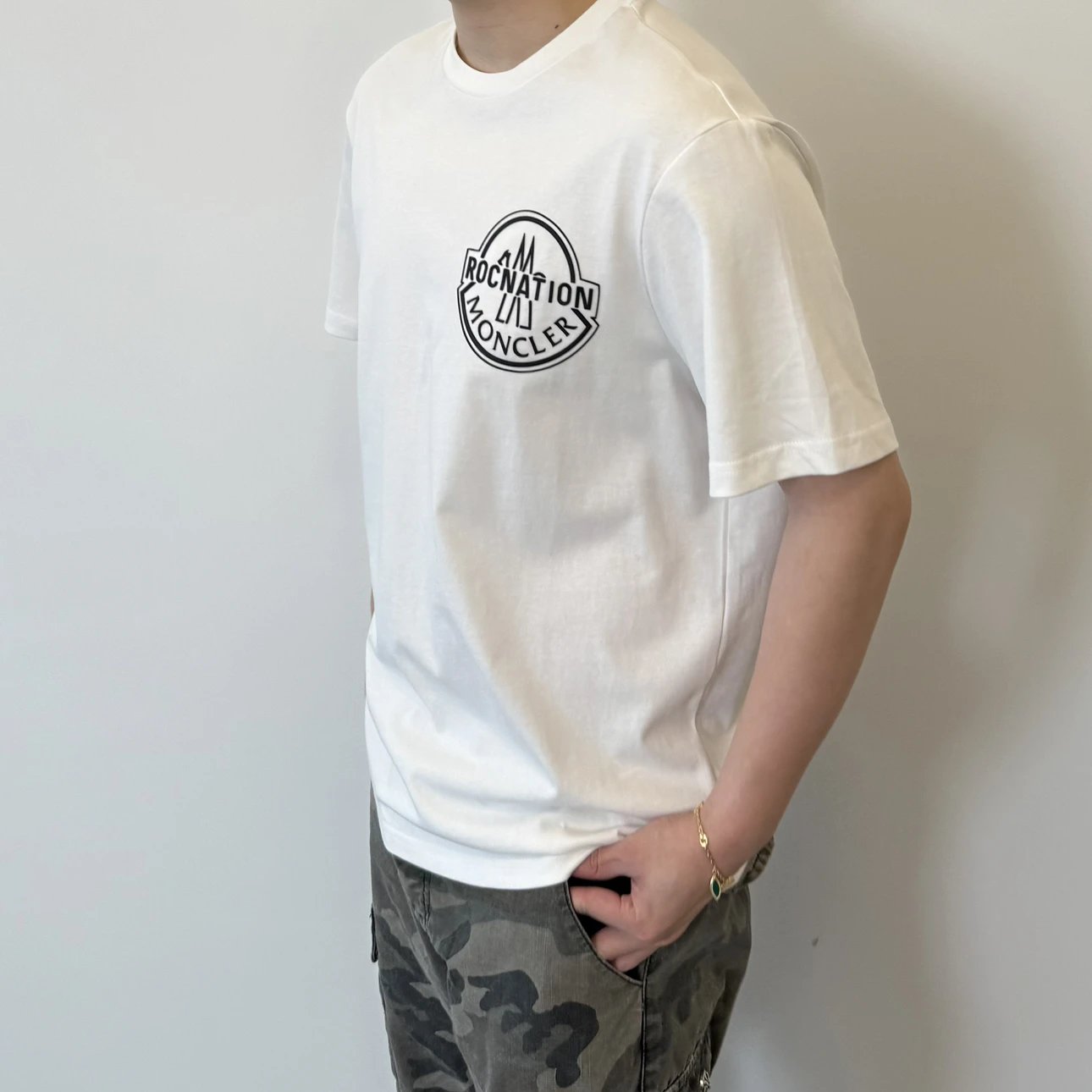 RD-C149 · Logo T-Shirt showcase view 1