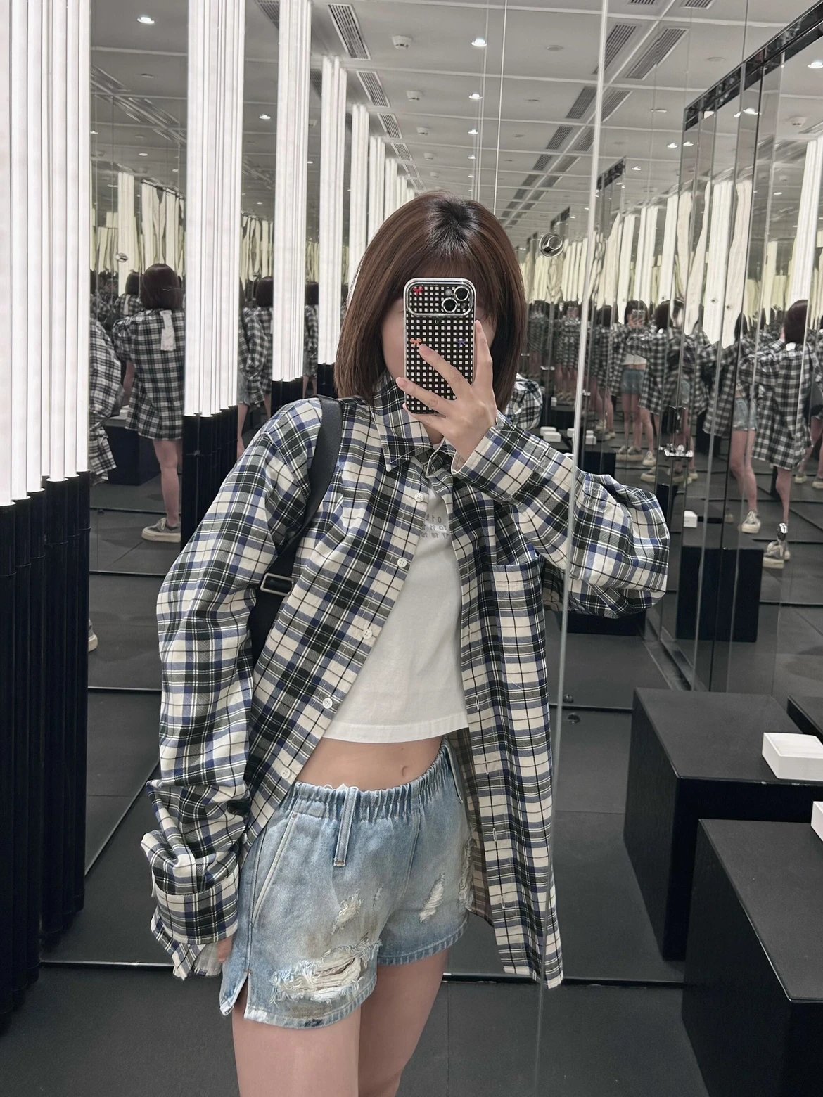 RD-C337 · Reversible Patchwork Check Shirt showcase view 8