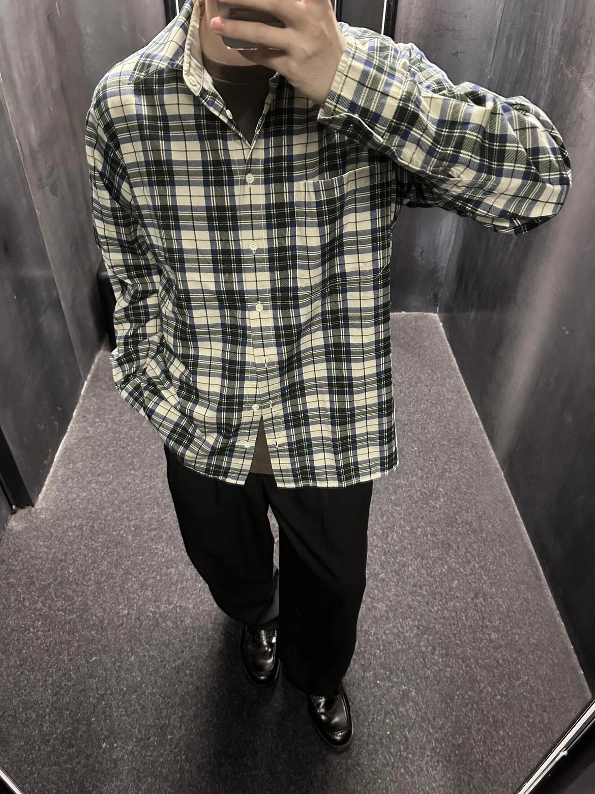 RD-C337 · Reversible Patchwork Check Shirt showcase view 13