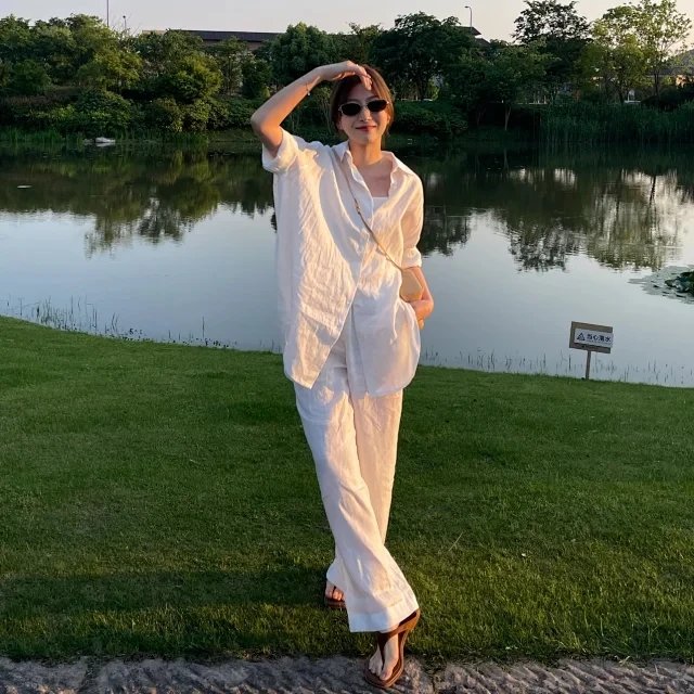 RD-C417 · White Linen Drawstring Wide-Leg Trousers showcase view 3