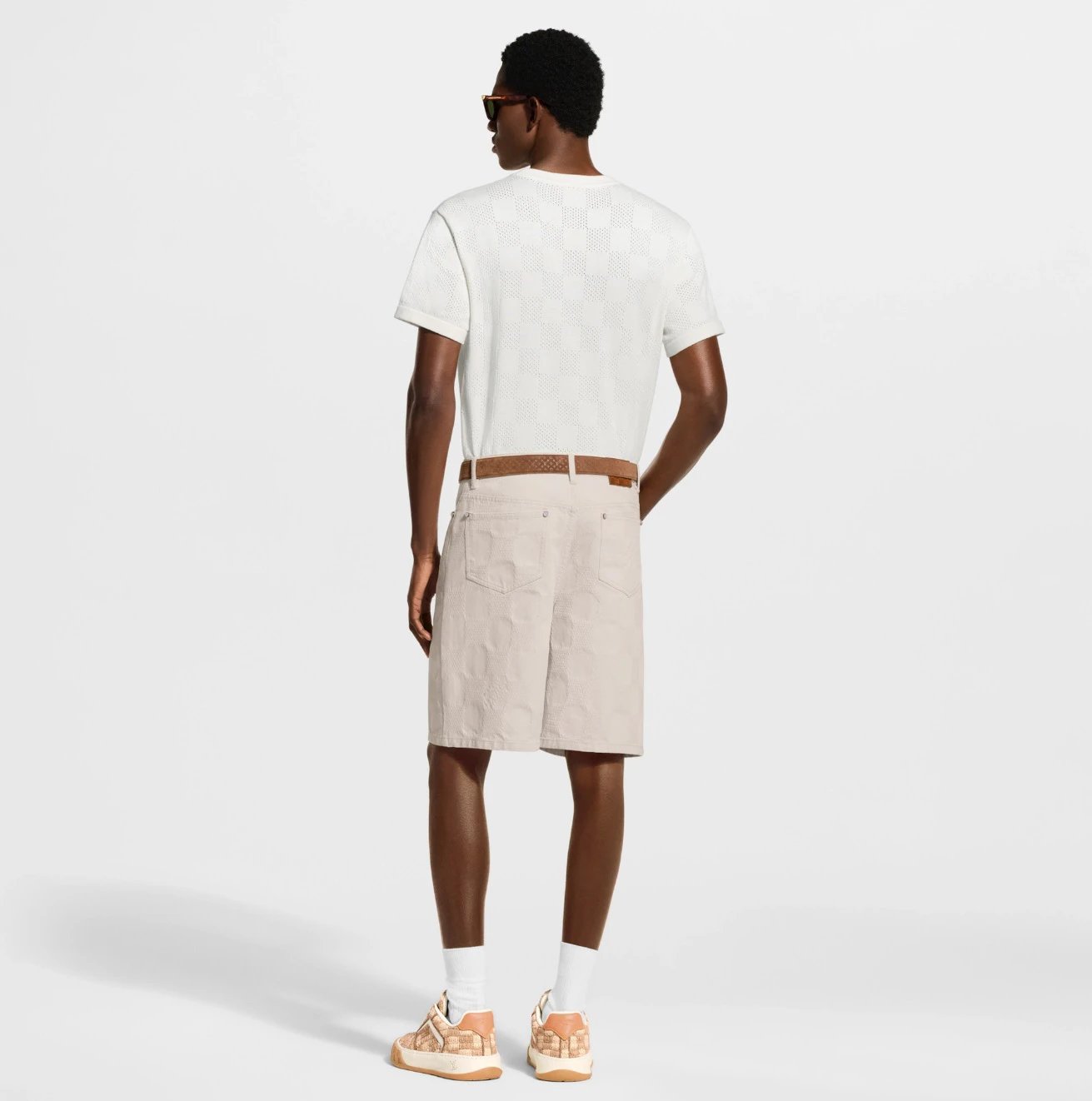 RD-C153 · Openwork Check Knit Crewneck T-Shirt showcase view 6