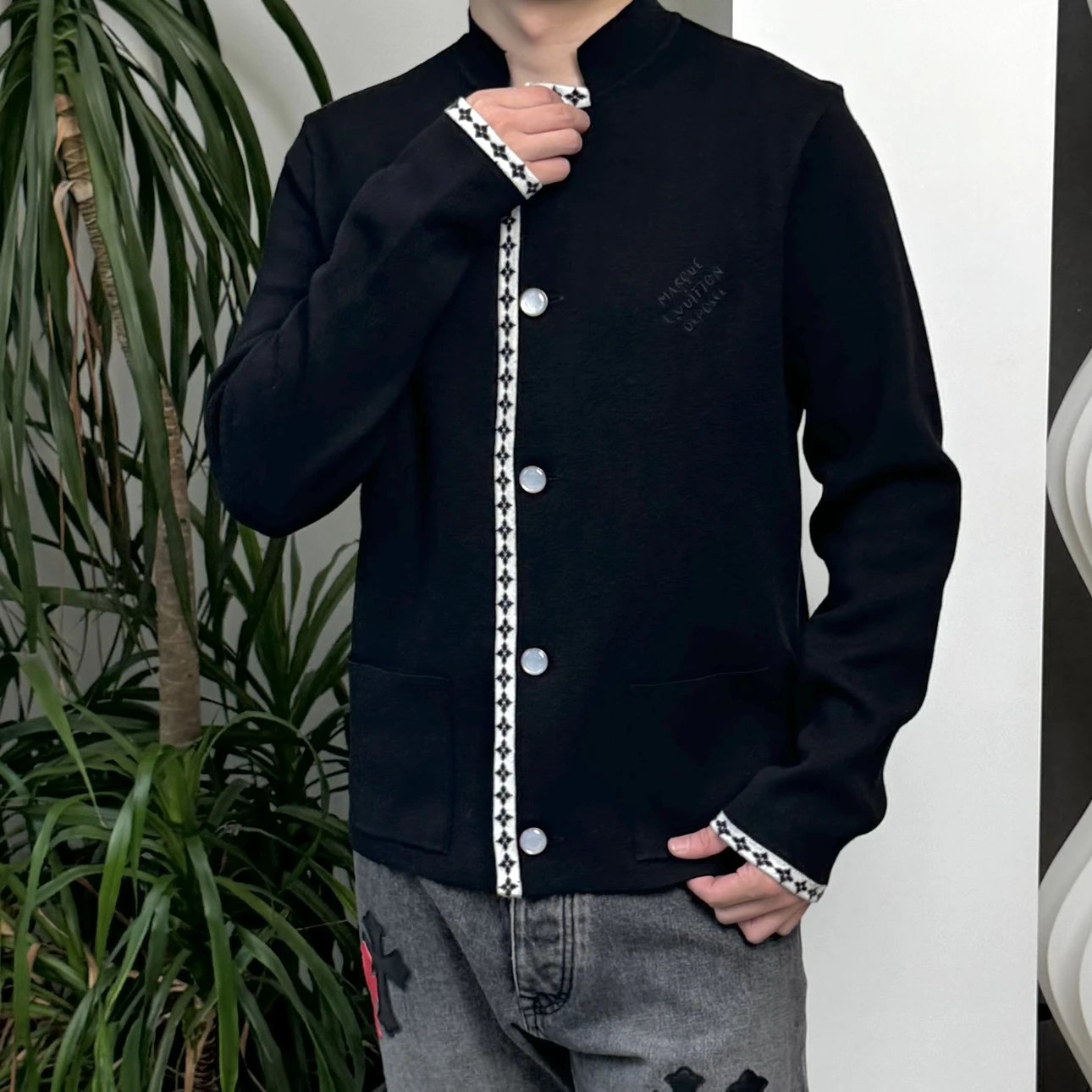RD-C230 · Wool Knit Collarless Jacket showcase view 3