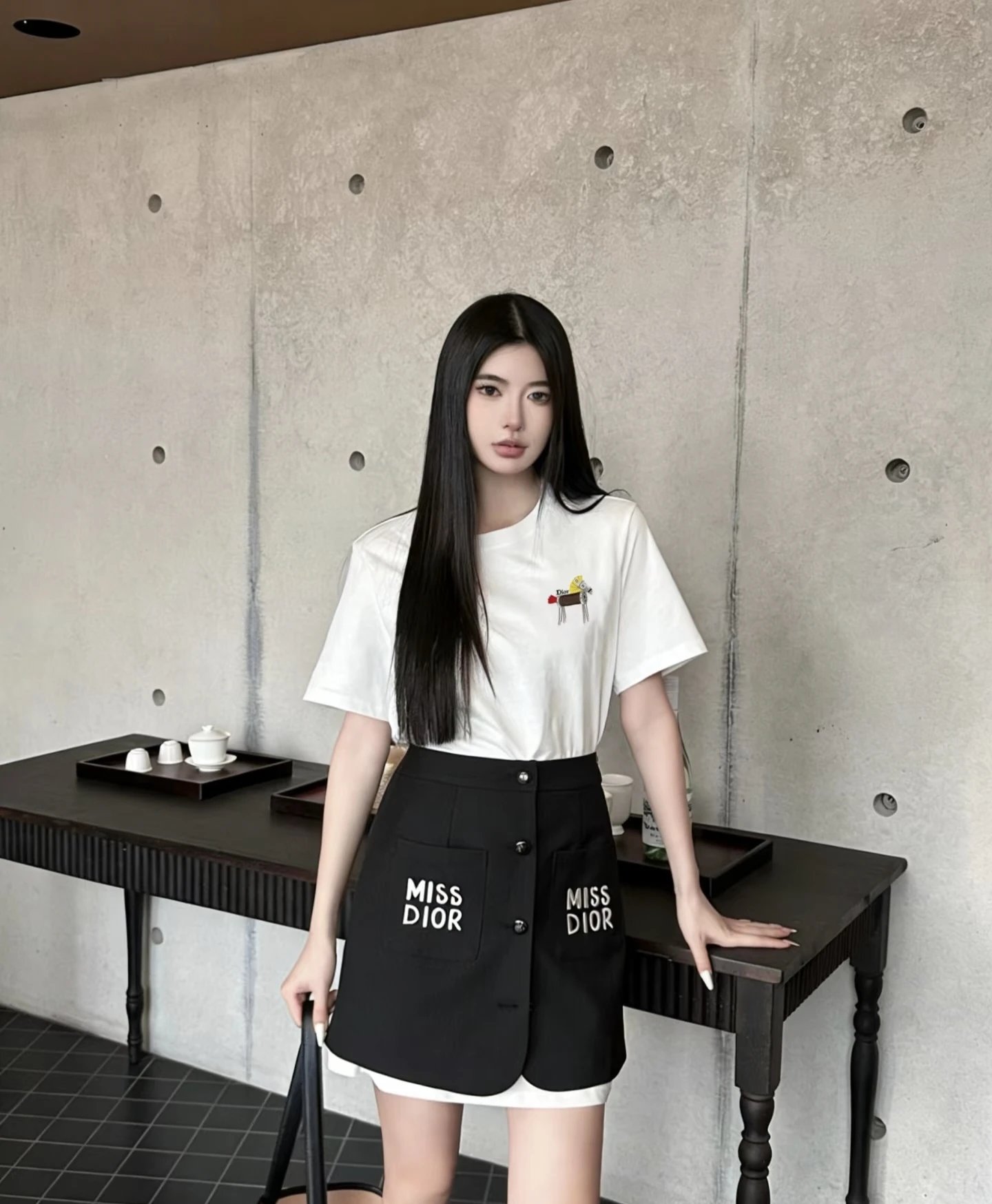 RD-C155 · Pony Embroidered Relaxed Cotton T-Shirt showcase view 11