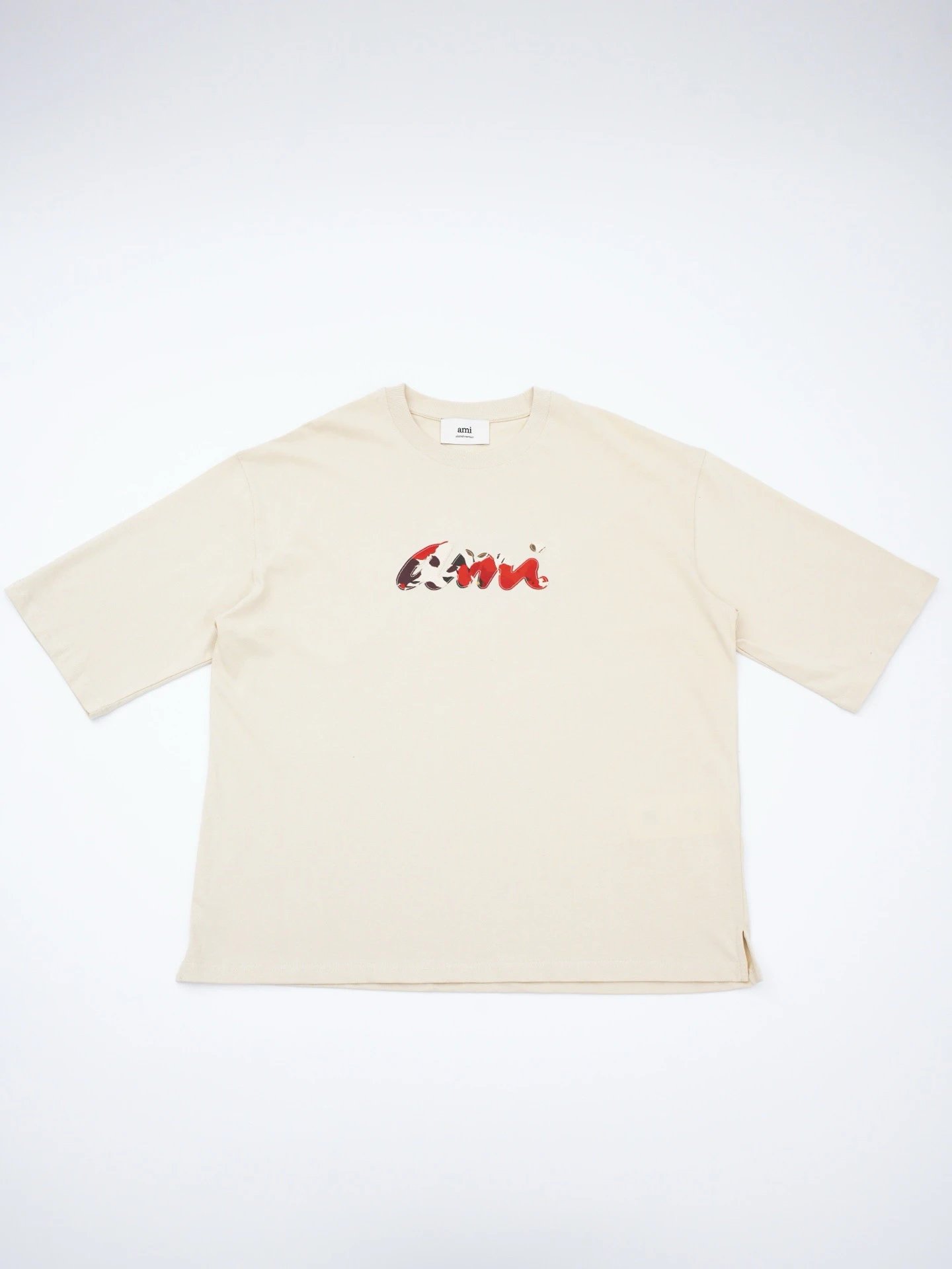 RD-C156 · Floral Letter T-Shirt showcase view 5
