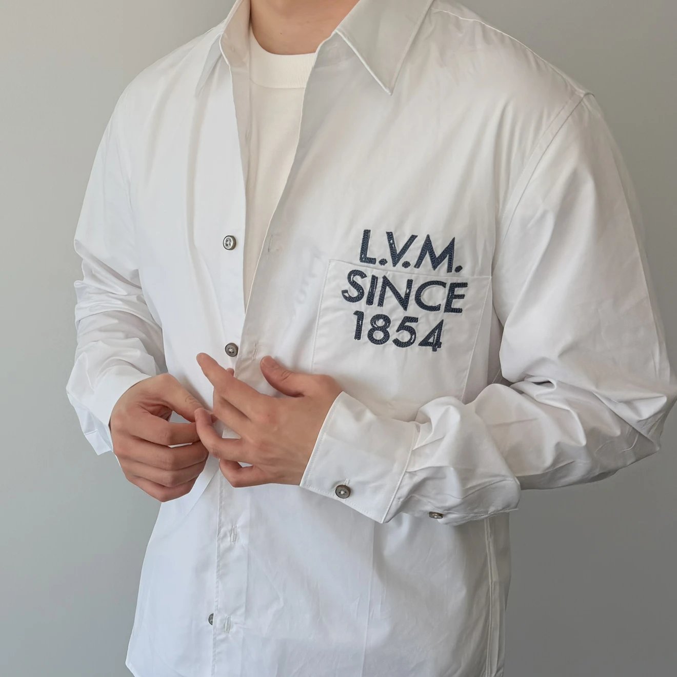 RD-C340 · 1854 Embroidered White Shirt showcase view 1
