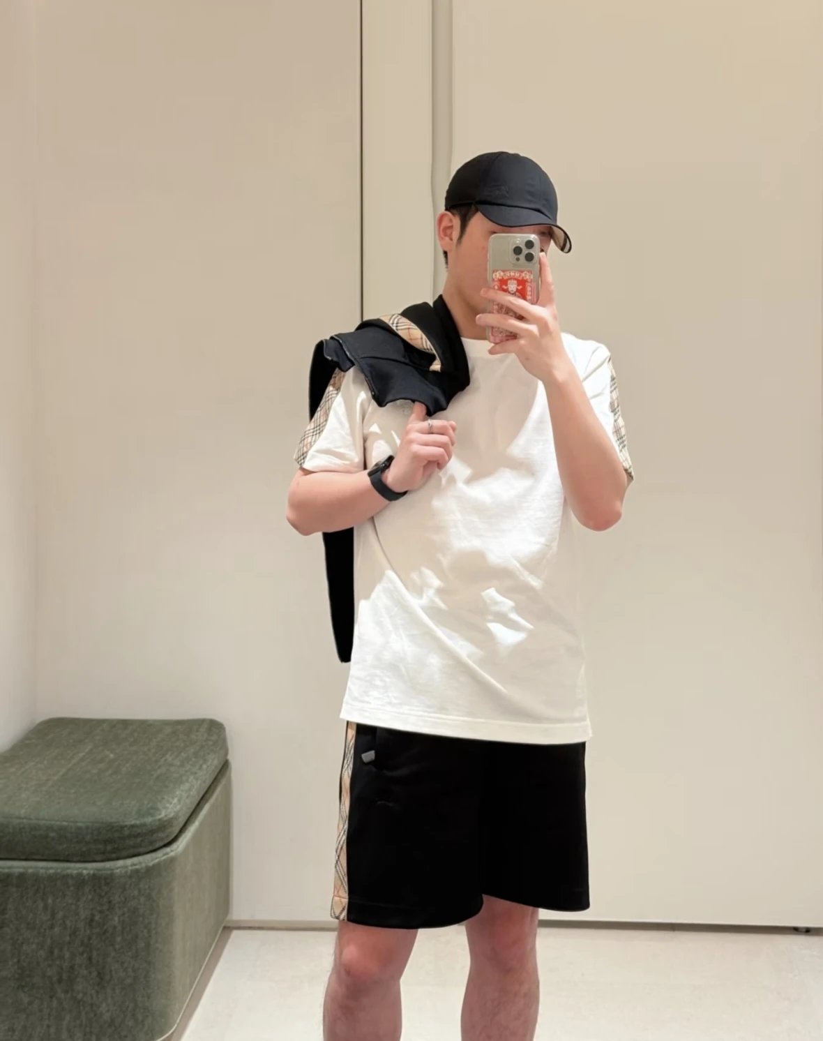RD-C290 · Side-Check Casual Shorts showcase view 7