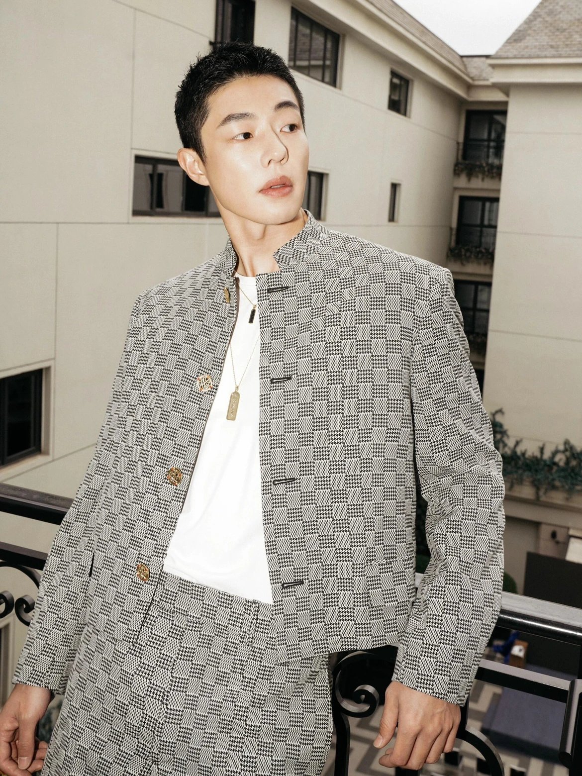 RD-C232 · Houndstooth Cropped Jacket showcase view 2