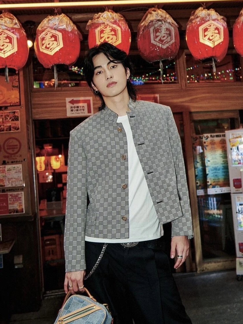 RD-C232 · Houndstooth Cropped Jacket showcase view 3