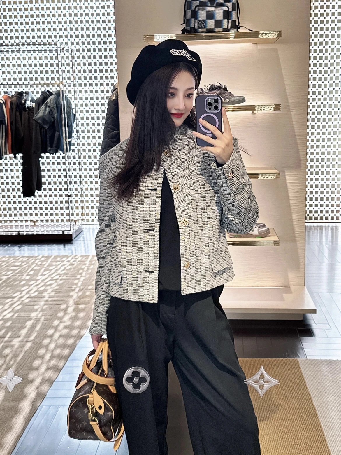 RD-C232 · Houndstooth Cropped Jacket showcase view 10