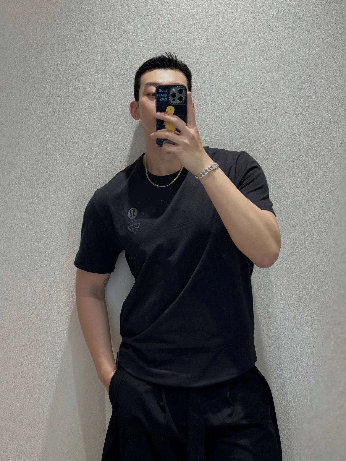 RD-C166 · Zhou Guanyu Limited Short-Sleeve T-Shirt showcase view 4