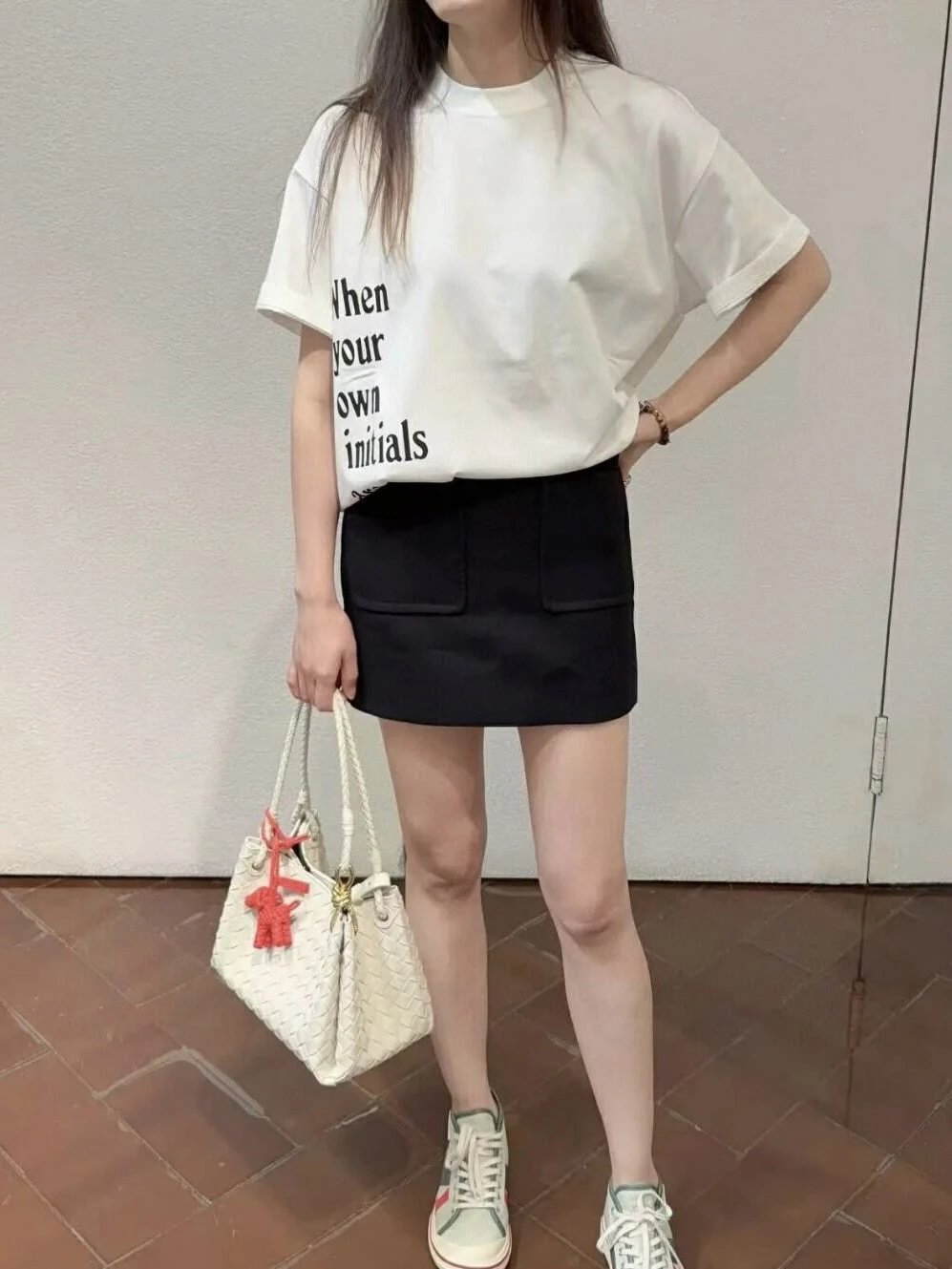 RD-C167 · Letter-Print Crew-Neck T-Shirt showcase view 5