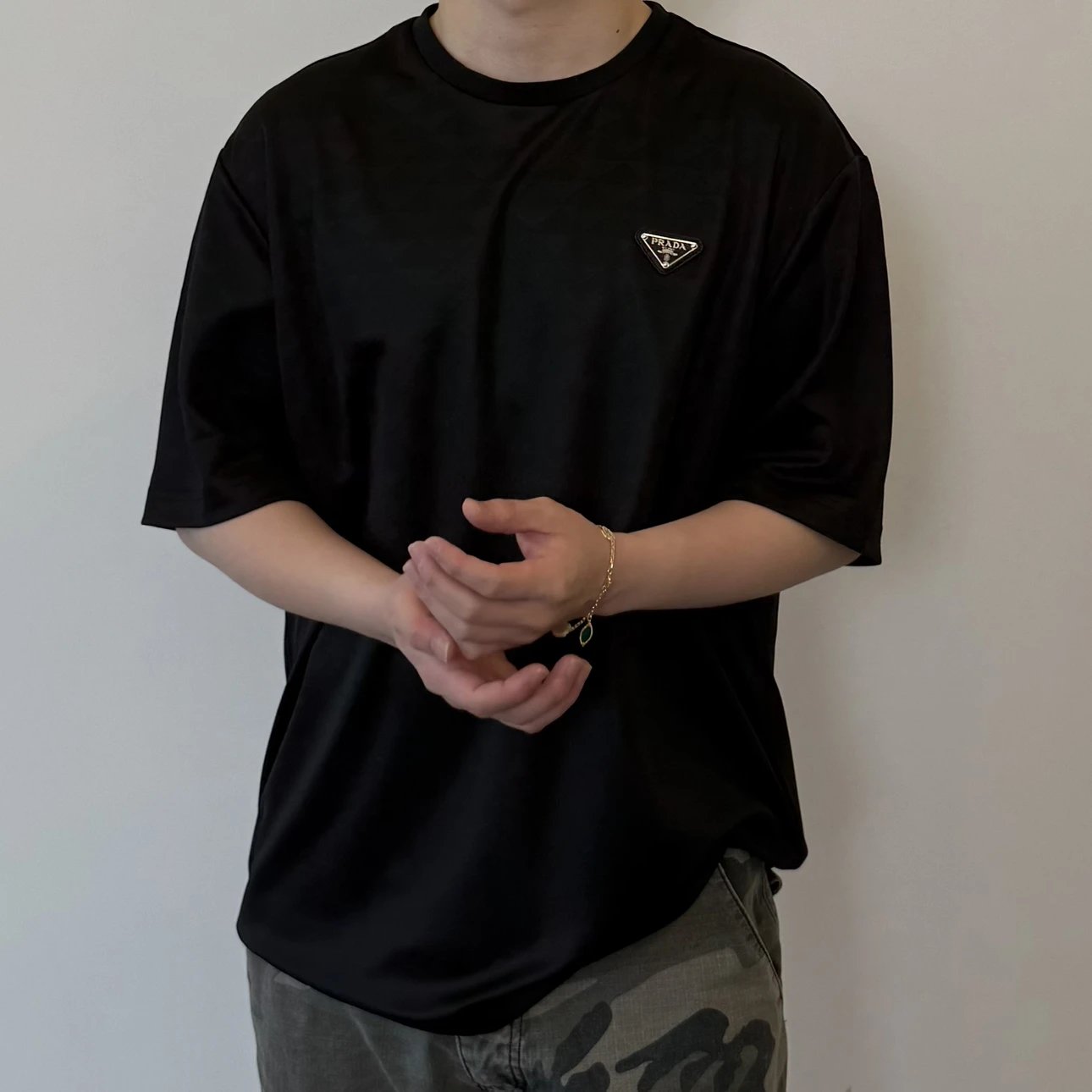 RD-C050 · Logo-Plaque Plain-Knit T-Shirt showcase view 4