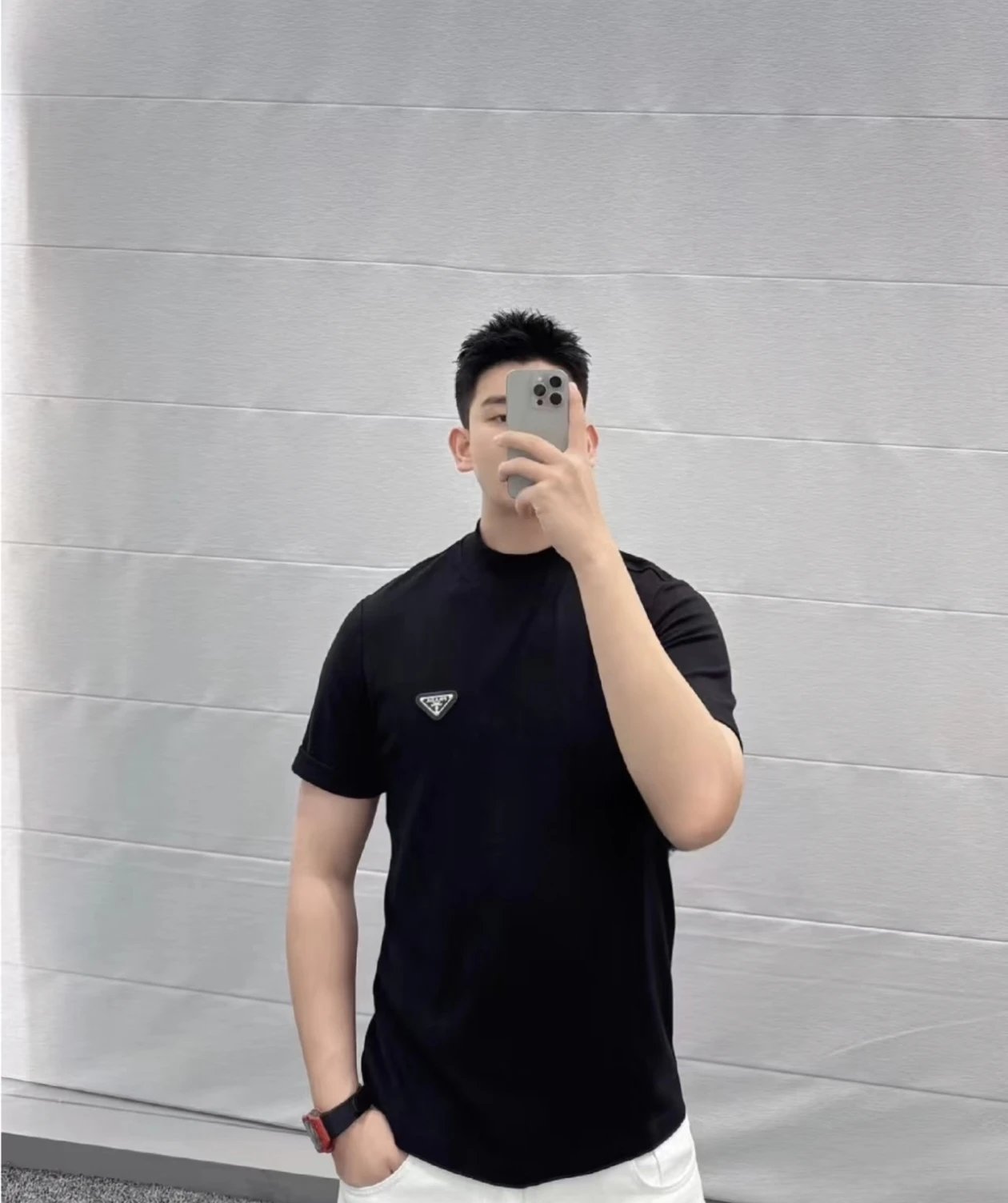 RD-C050 · Logo-Plaque Plain-Knit T-Shirt showcase view 6
