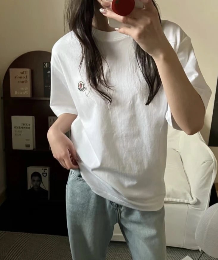 RD-C170 · Logo Patch Straight-Fit T-Shirt showcase view 7