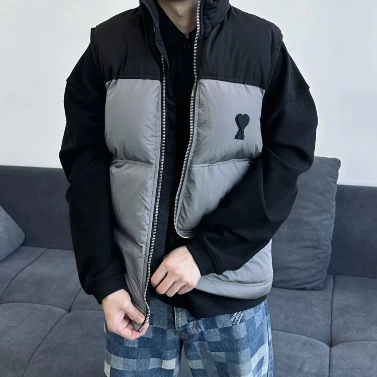 RD-C323 · Logo Stand-Collar Puffer Vest showcase view 4