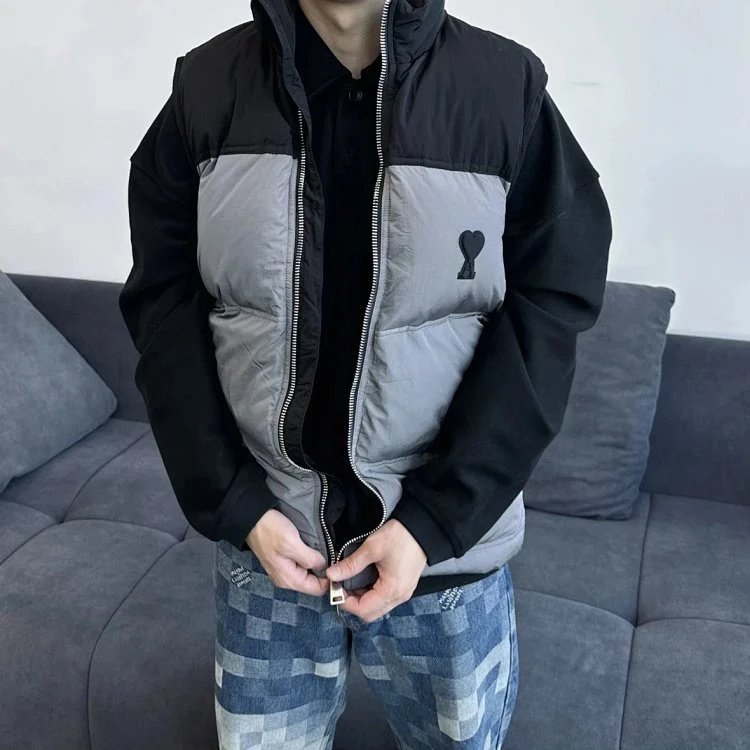 RD-C323 · Logo Stand-Collar Puffer Vest showcase view 5