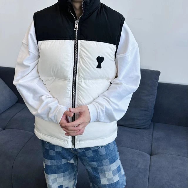 RD-C323 · Logo Stand-Collar Puffer Vest showcase view 8