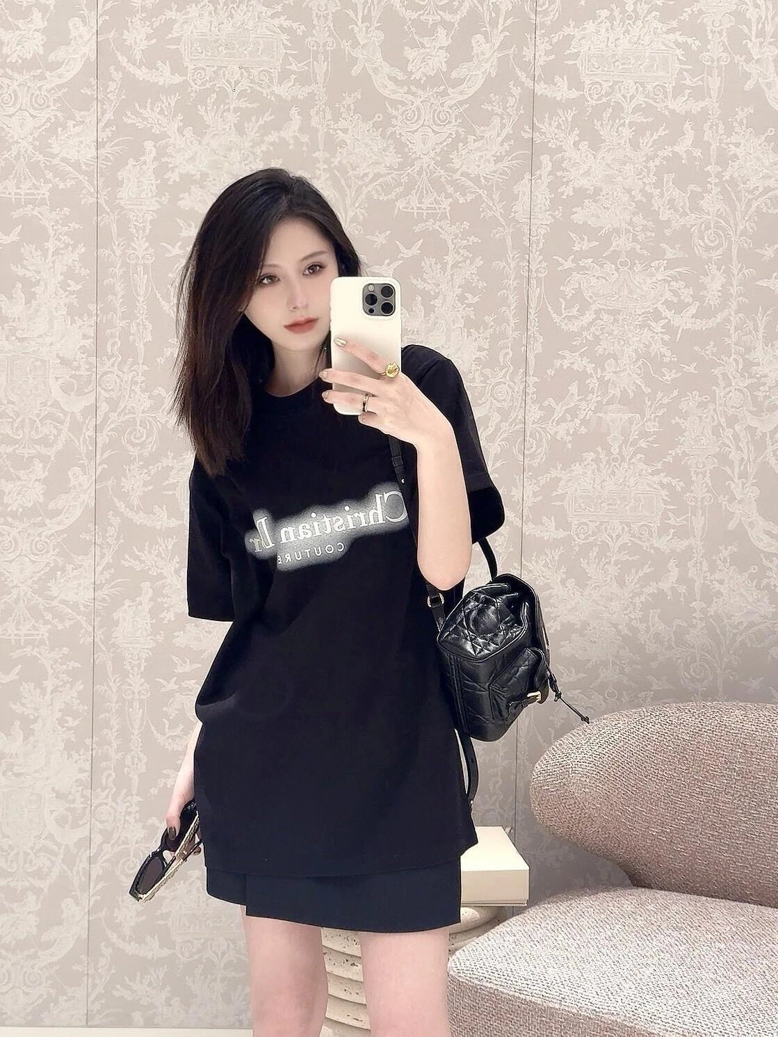 RD-C171 · Logo Print Crew-Neck T-Shirt showcase view 6