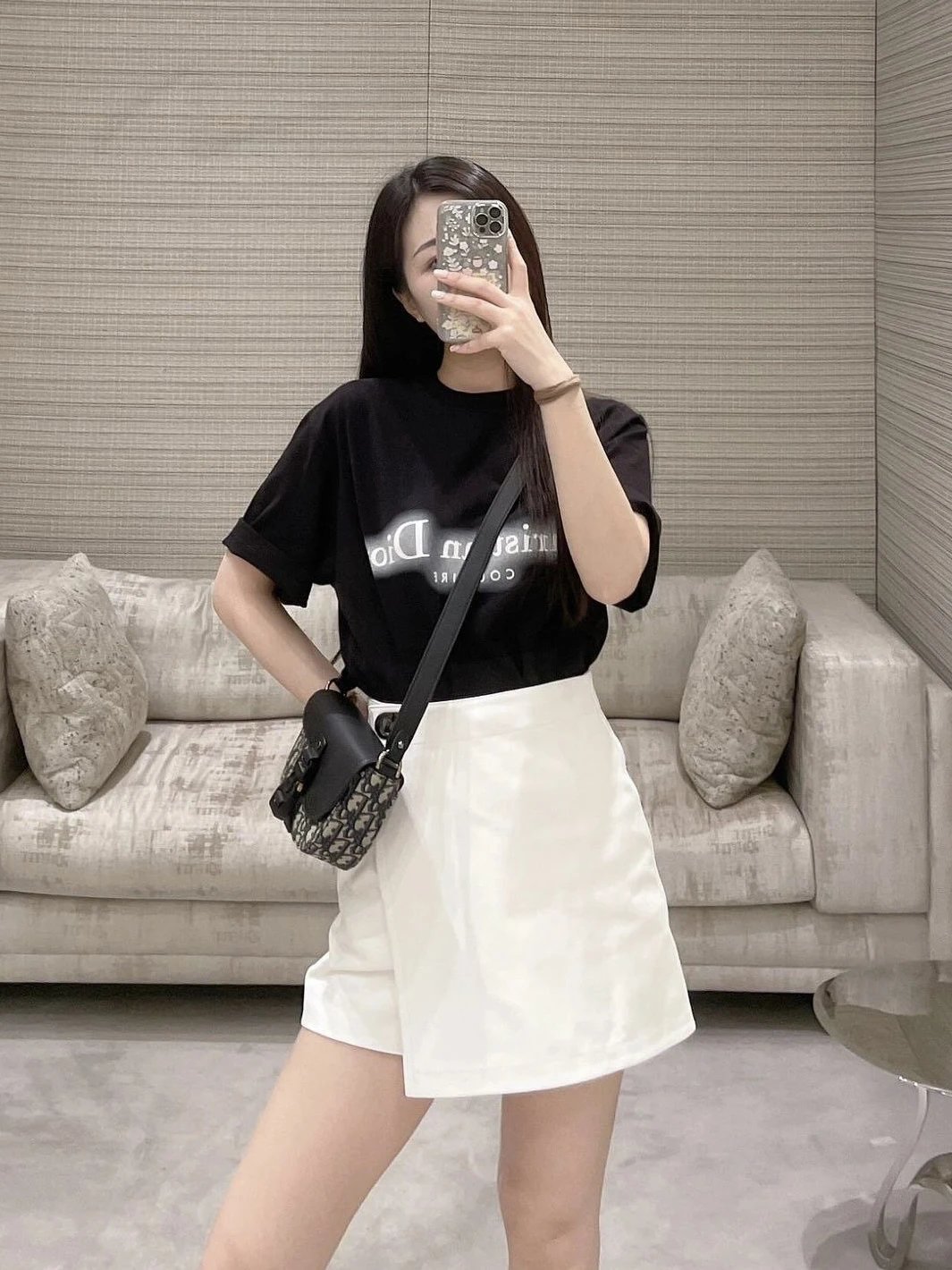 RD-C171 · Logo Print Crew-Neck T-Shirt showcase view 8