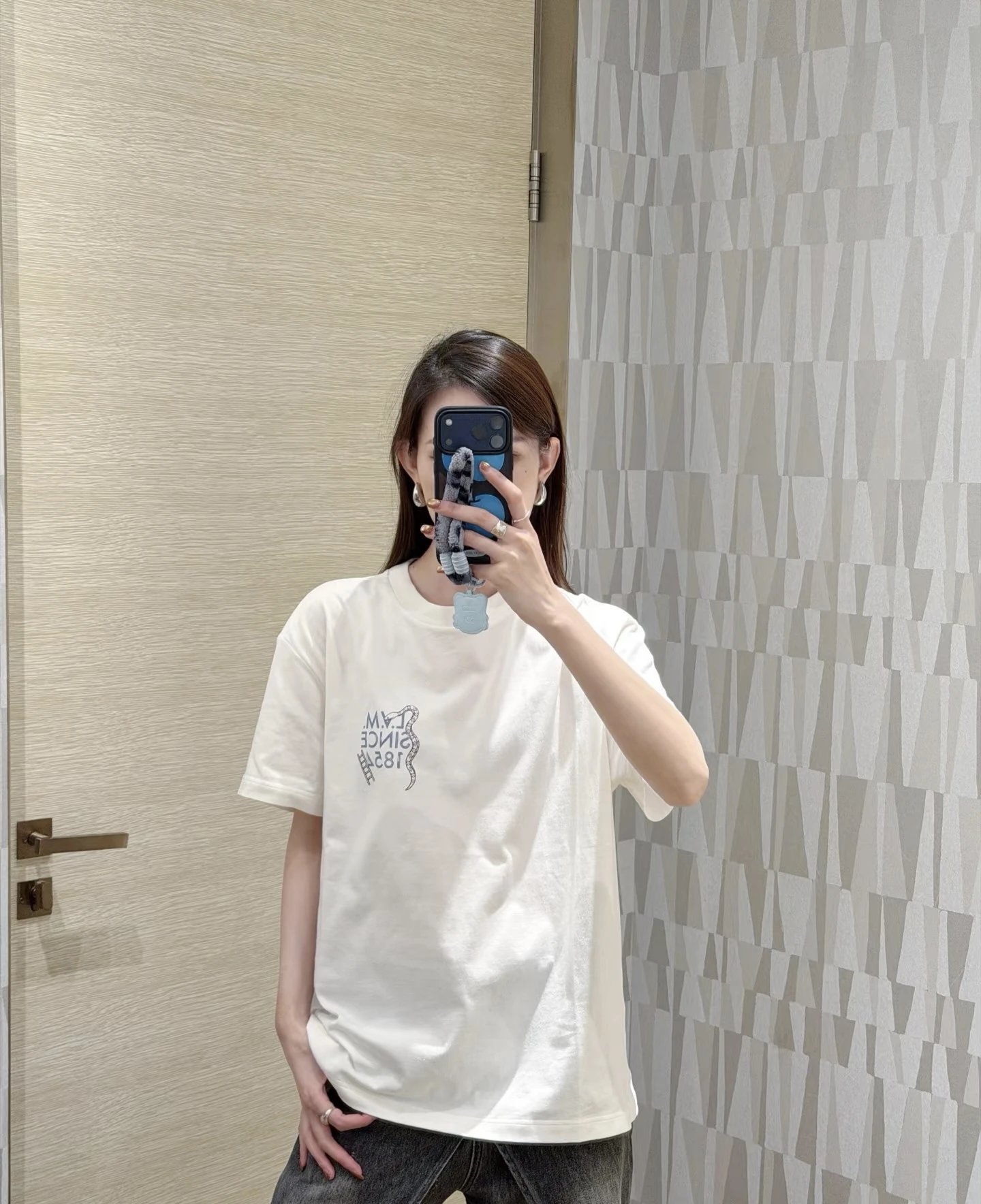 RD-C173 · Snakes and Ladders Checkerboard T-Shirt showcase view 11