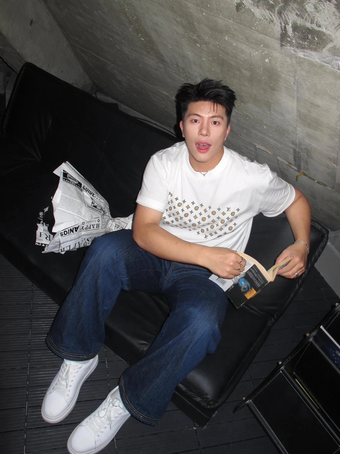 RD-C174 · Logo-Print Crew-Neck T-Shirt – White showcase view 2