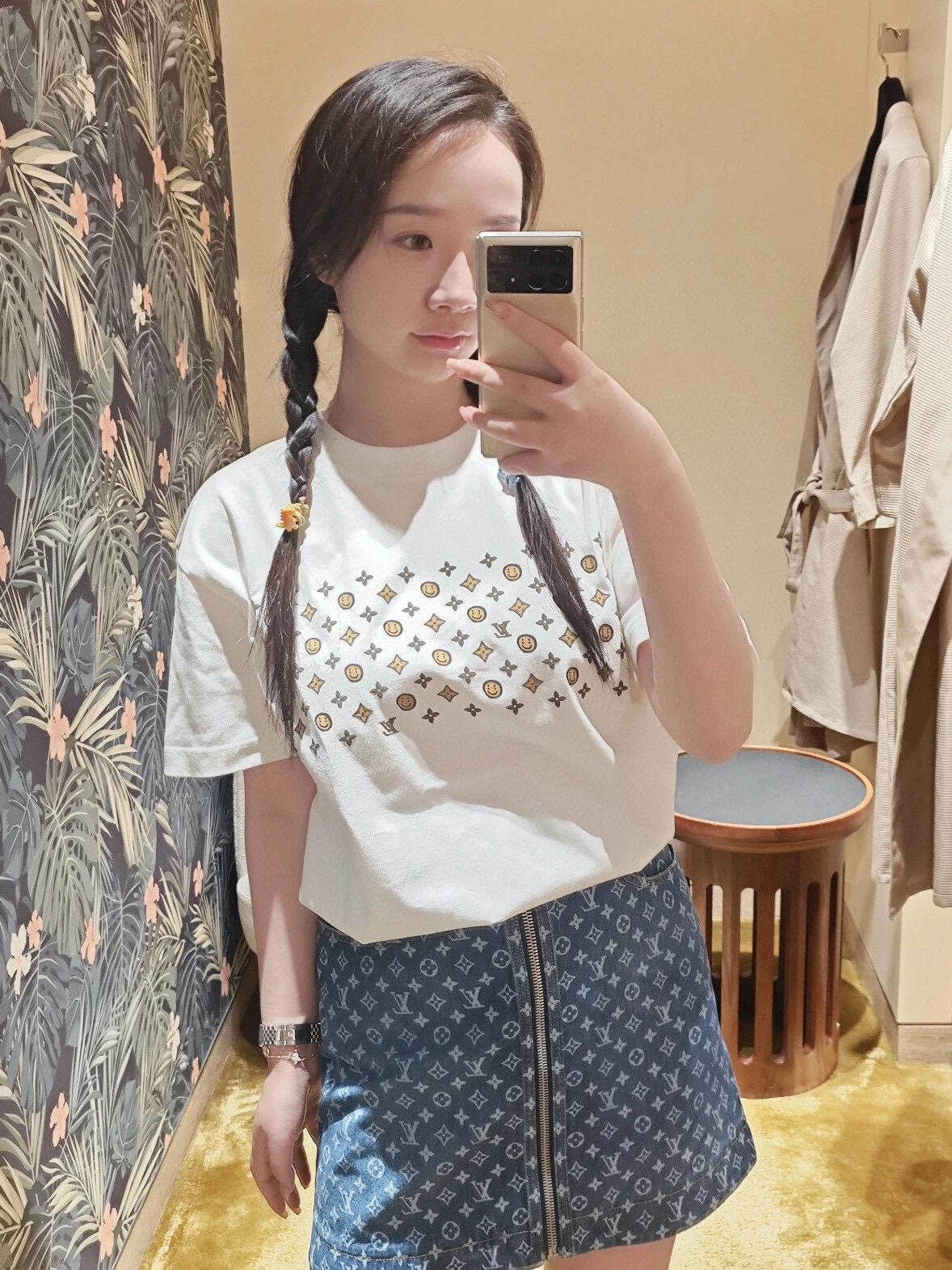 RD-C174 · Logo-Print Crew-Neck T-Shirt – White showcase view 4