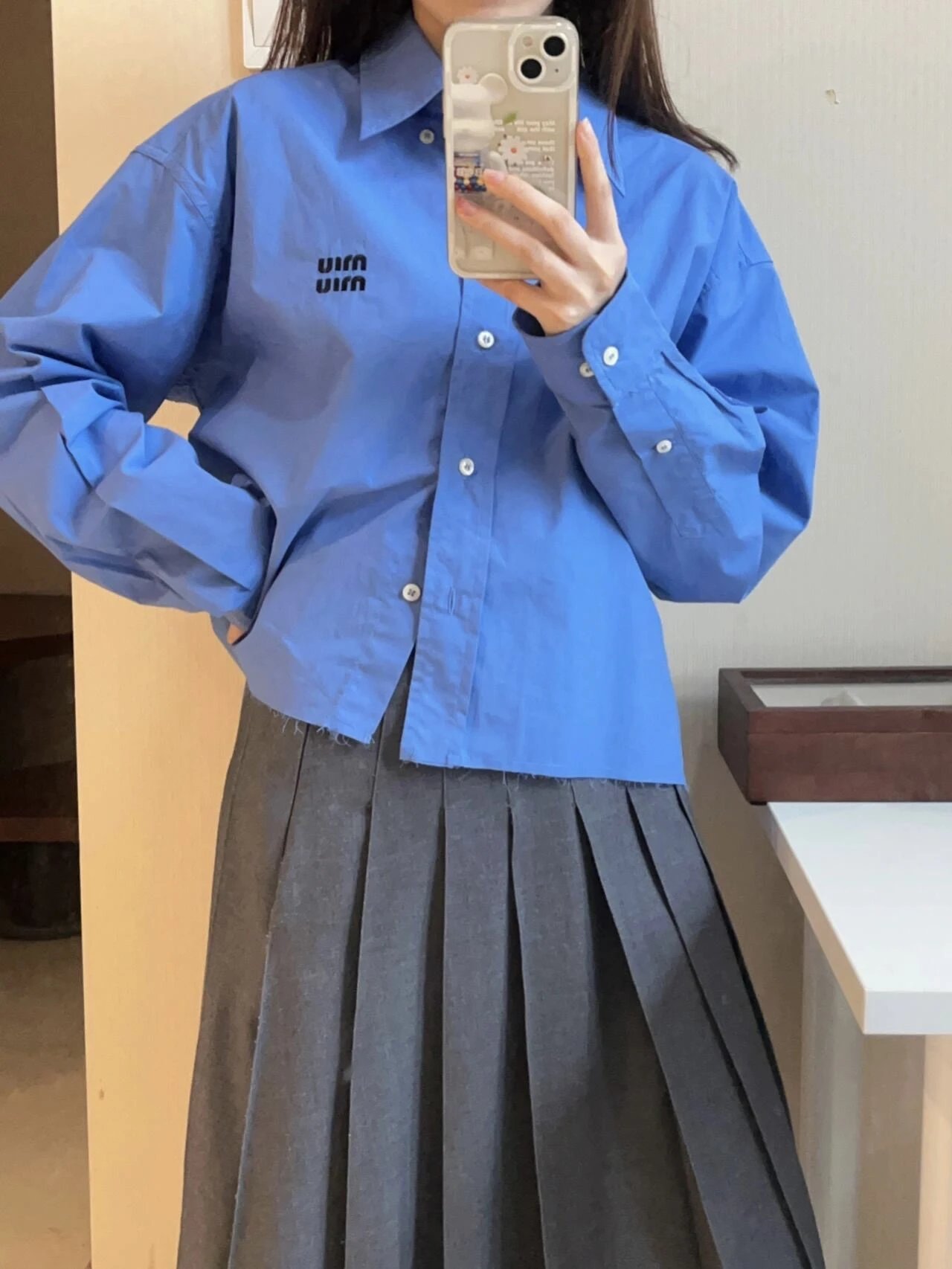 RD-C343 · Klein Blue Embroidered Sun Shirt showcase view 10