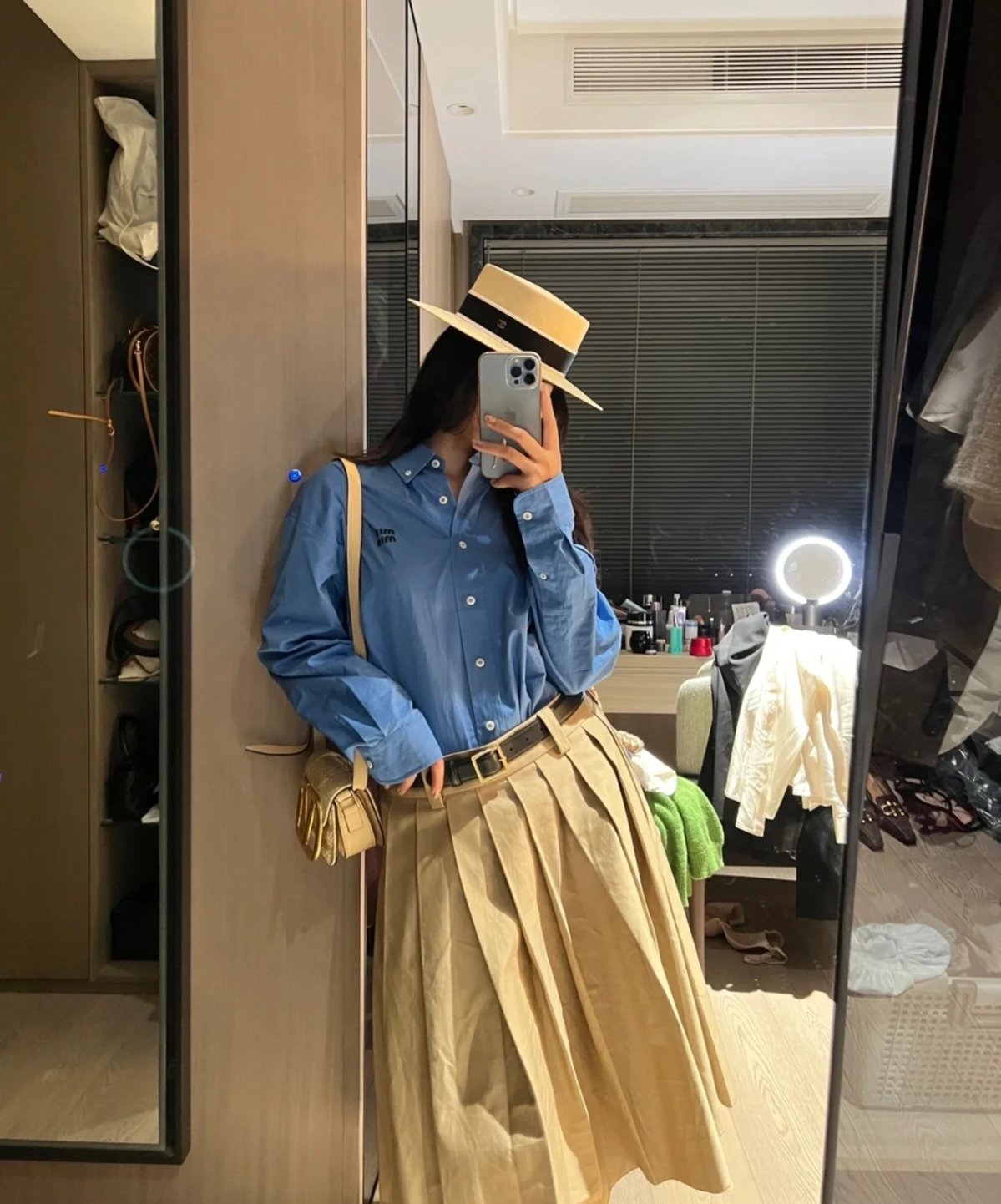 RD-C343 · Klein Blue Embroidered Sun Shirt showcase view 3