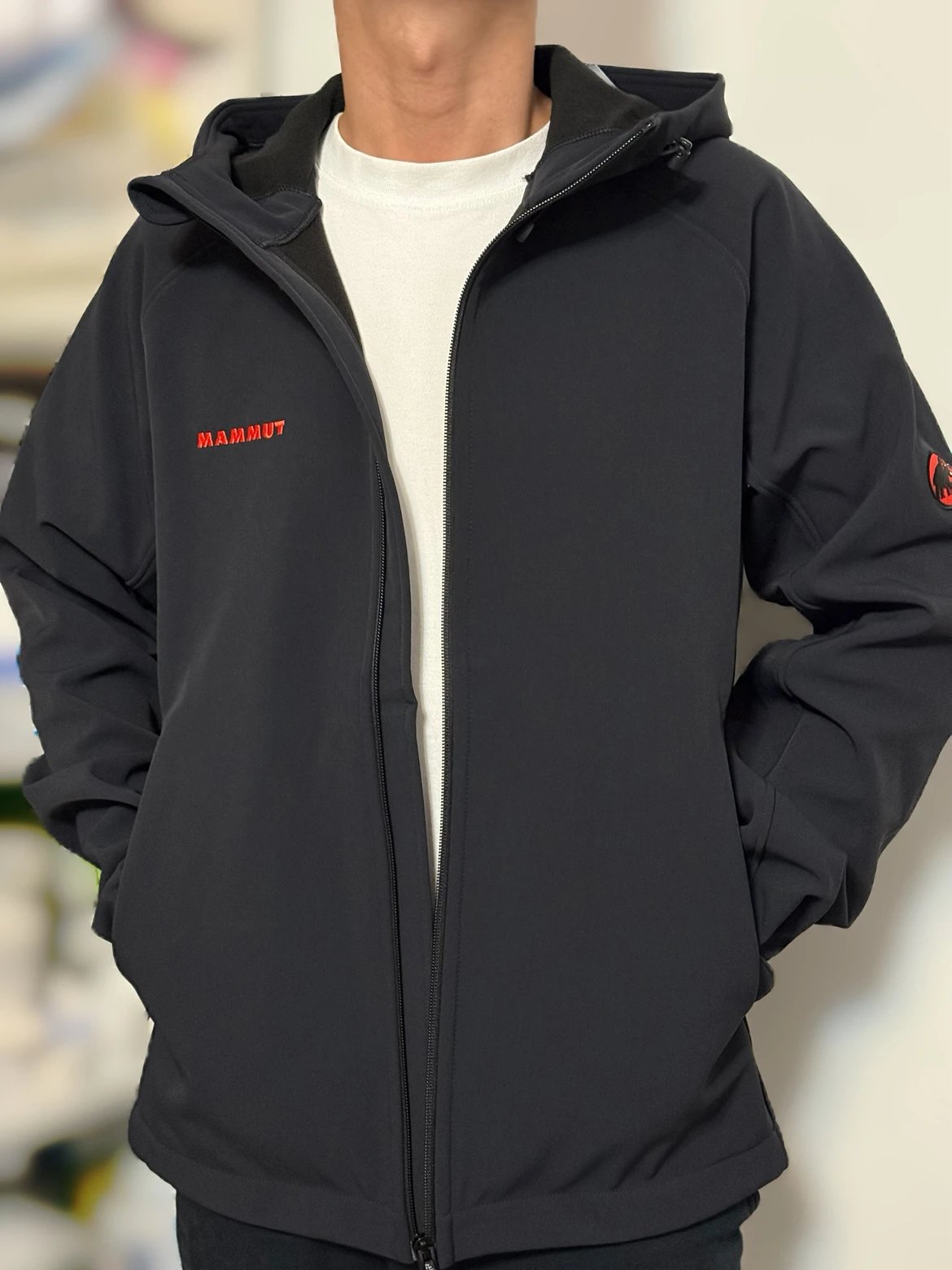 RD-C040 · Hooded Fleece Softshell Jacket showcase view 11