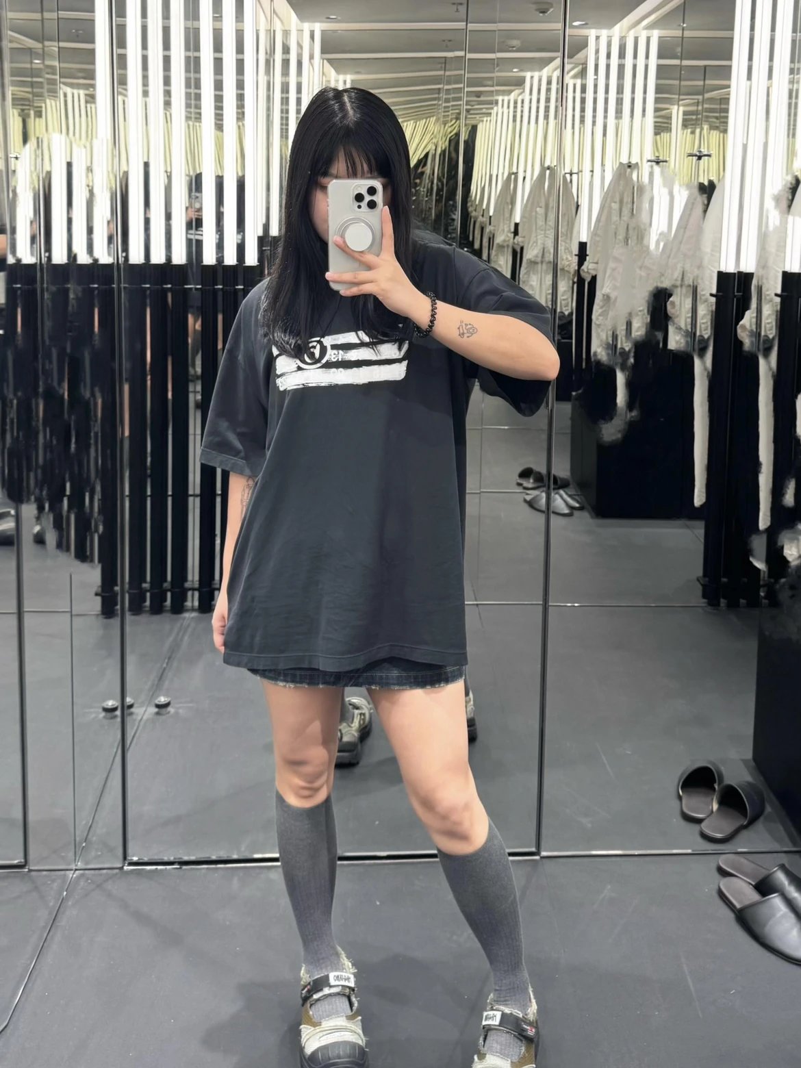 RD-C178 · Digital-Print T-Shirt showcase view 4