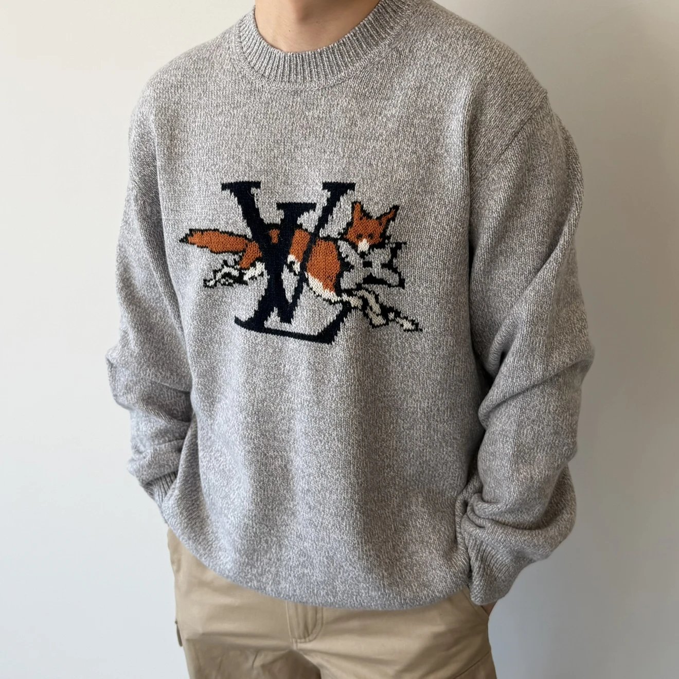RD-C373 · Fox Jacquard Knit Sweater showcase view 3