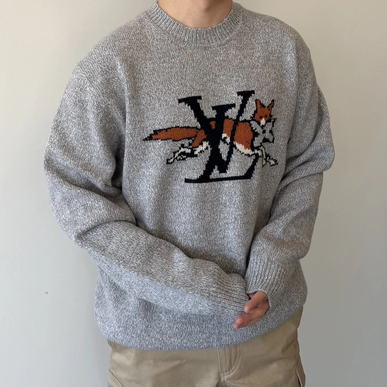 RD-C373 · Fox Jacquard Knit Sweater showcase view 4