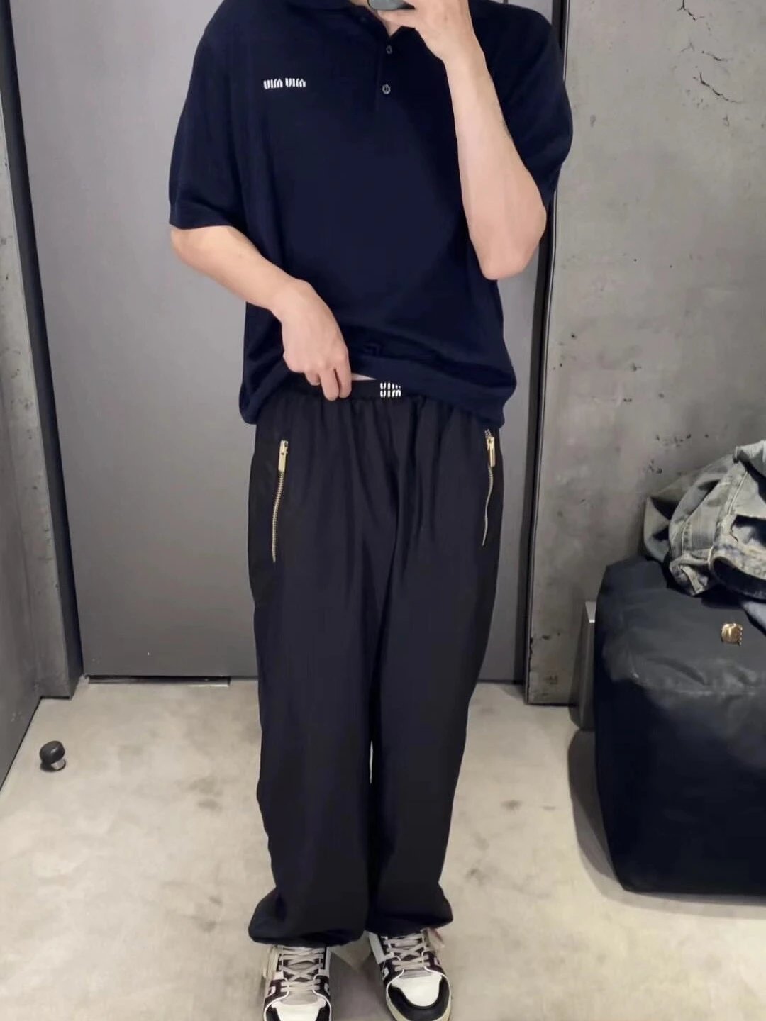 RD-C420 · Nylon Zip-Pocket Track Pants showcase view 5