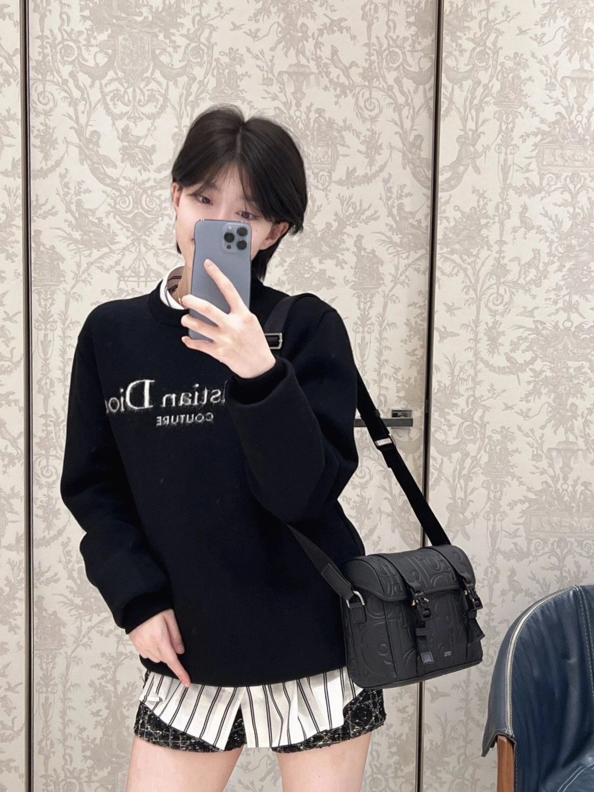 RD-C374 · Black Letter-Jacquard Crewneck Sweater showcase view 5