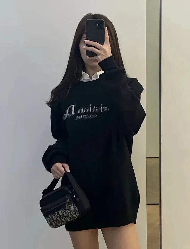 RD-C374 · Black Letter-Jacquard Crewneck Sweater showcase view 7