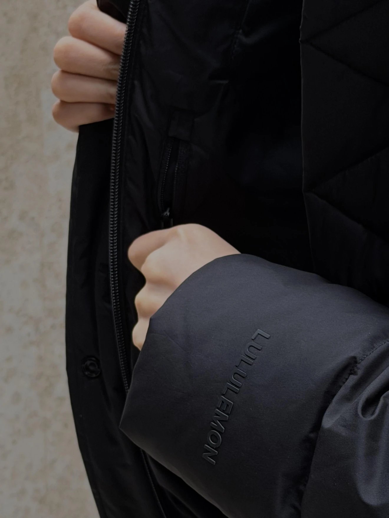 RD-C325 · Five-Baffle Short Goose Down Jacket showcase view 8