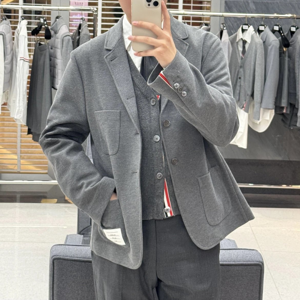 RD-C236 · Grey Single-Breasted Casual Blazer showcase view 1