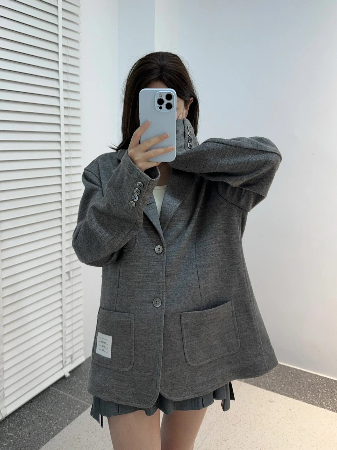 RD-C236 · Grey Single-Breasted Casual Blazer showcase view 5