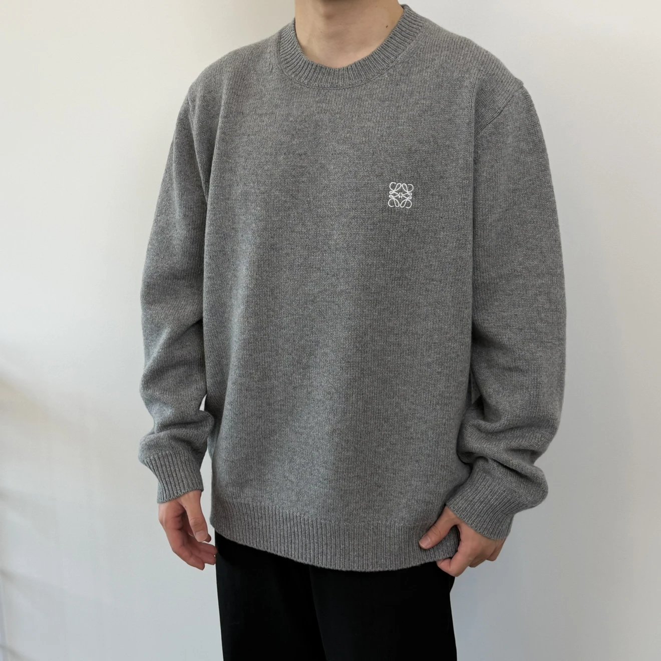 RD-C375 · Small-Emblem Merino Wool Crewneck Sweater showcase view 2