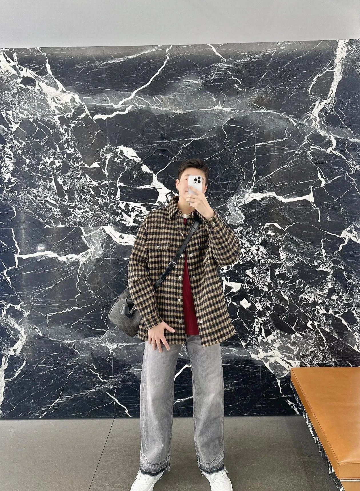 RD-C344 · Brown Checked Wool-Look Overshirt showcase view 21