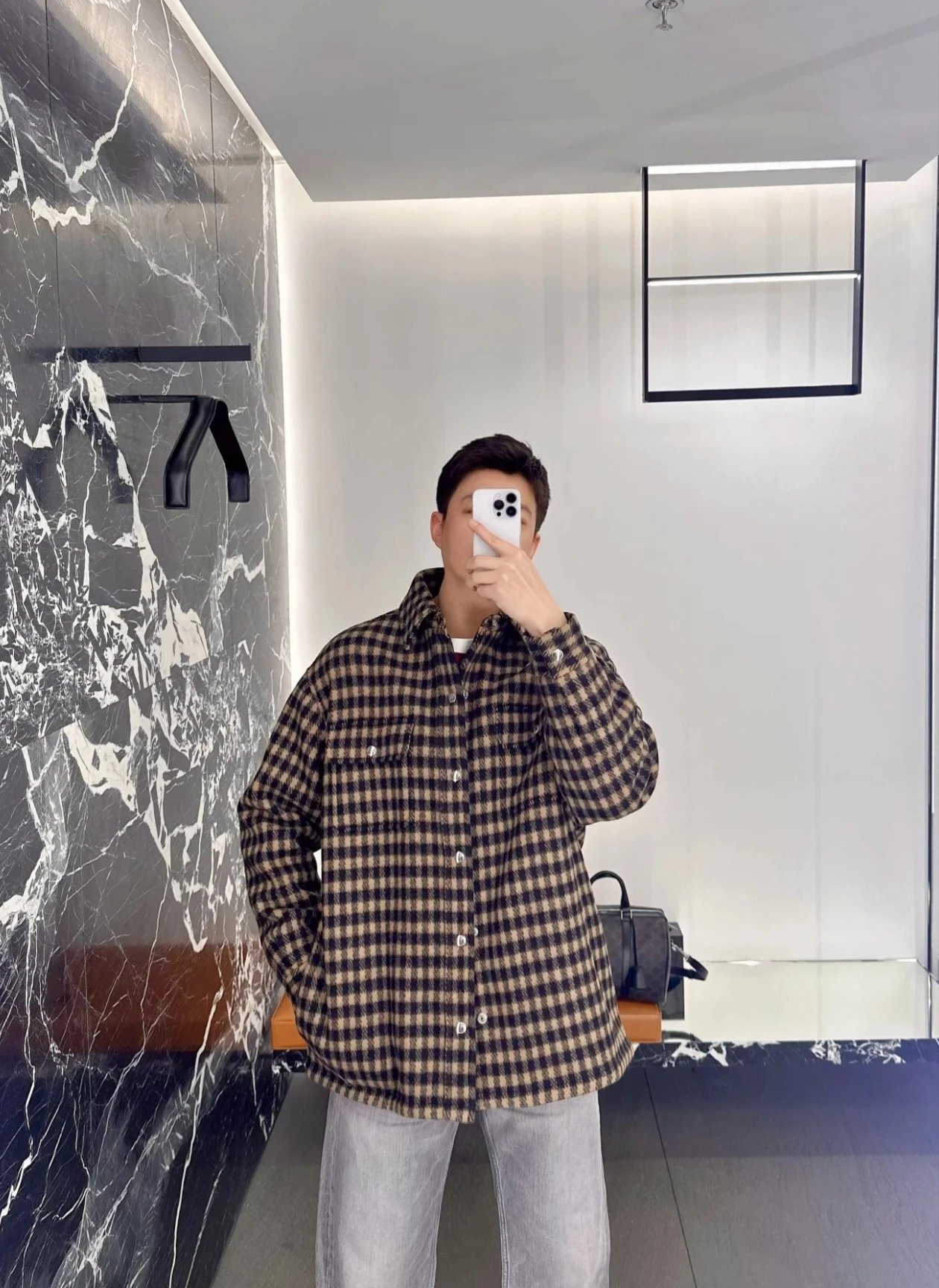RD-C344 · Brown Checked Wool-Look Overshirt showcase view 19
