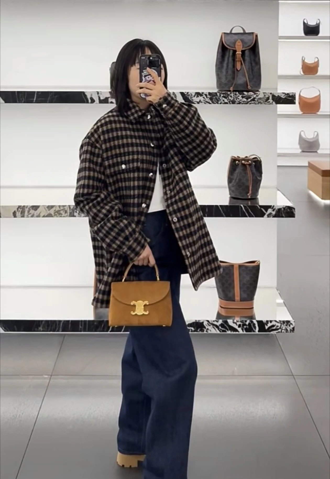 RD-C344 · Brown Checked Wool-Look Overshirt showcase view 16