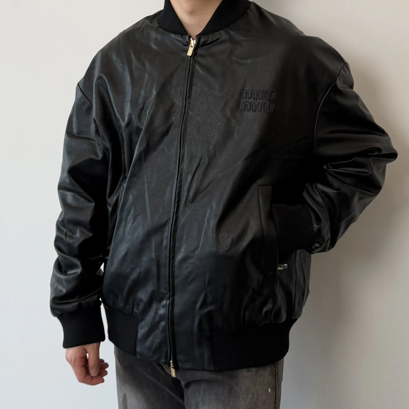 RD-C237 · Waxed Sheepskin Bomber Jacket showcase view 2