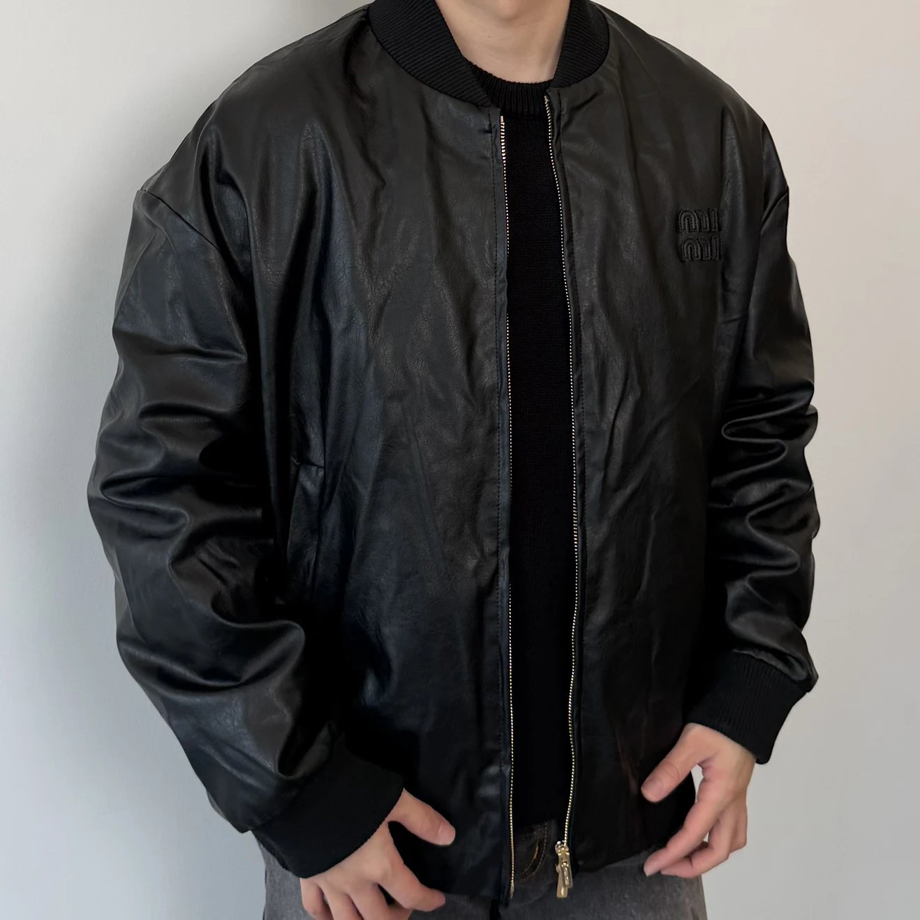 RD-C237 · Waxed Sheepskin Bomber Jacket showcase view 5