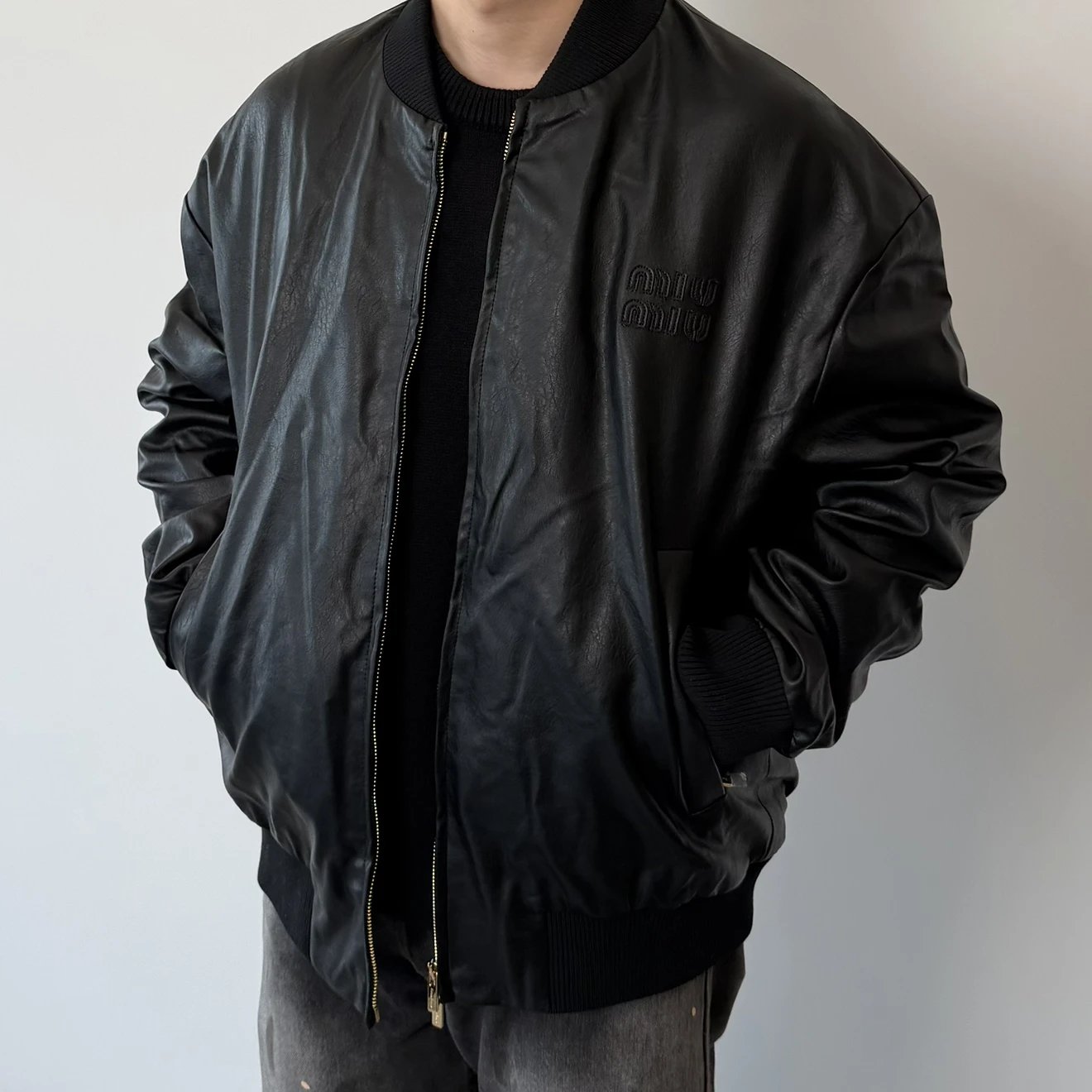 RD-C237 · Waxed Sheepskin Bomber Jacket showcase view 7