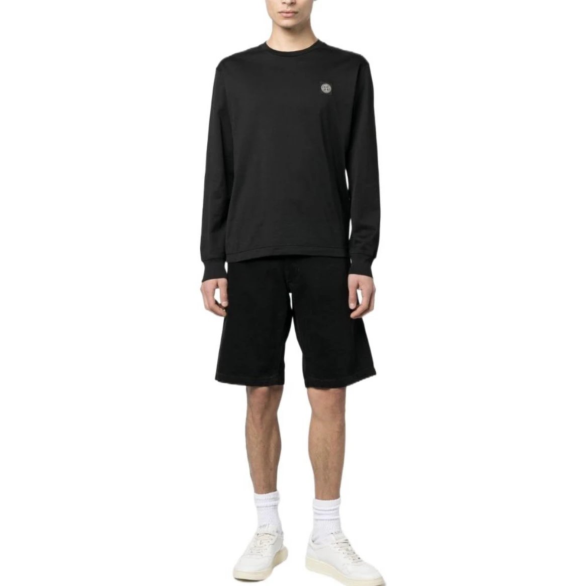 RD-C402 · Compass Badge Long-Sleeve T-Shirt showcase view 3