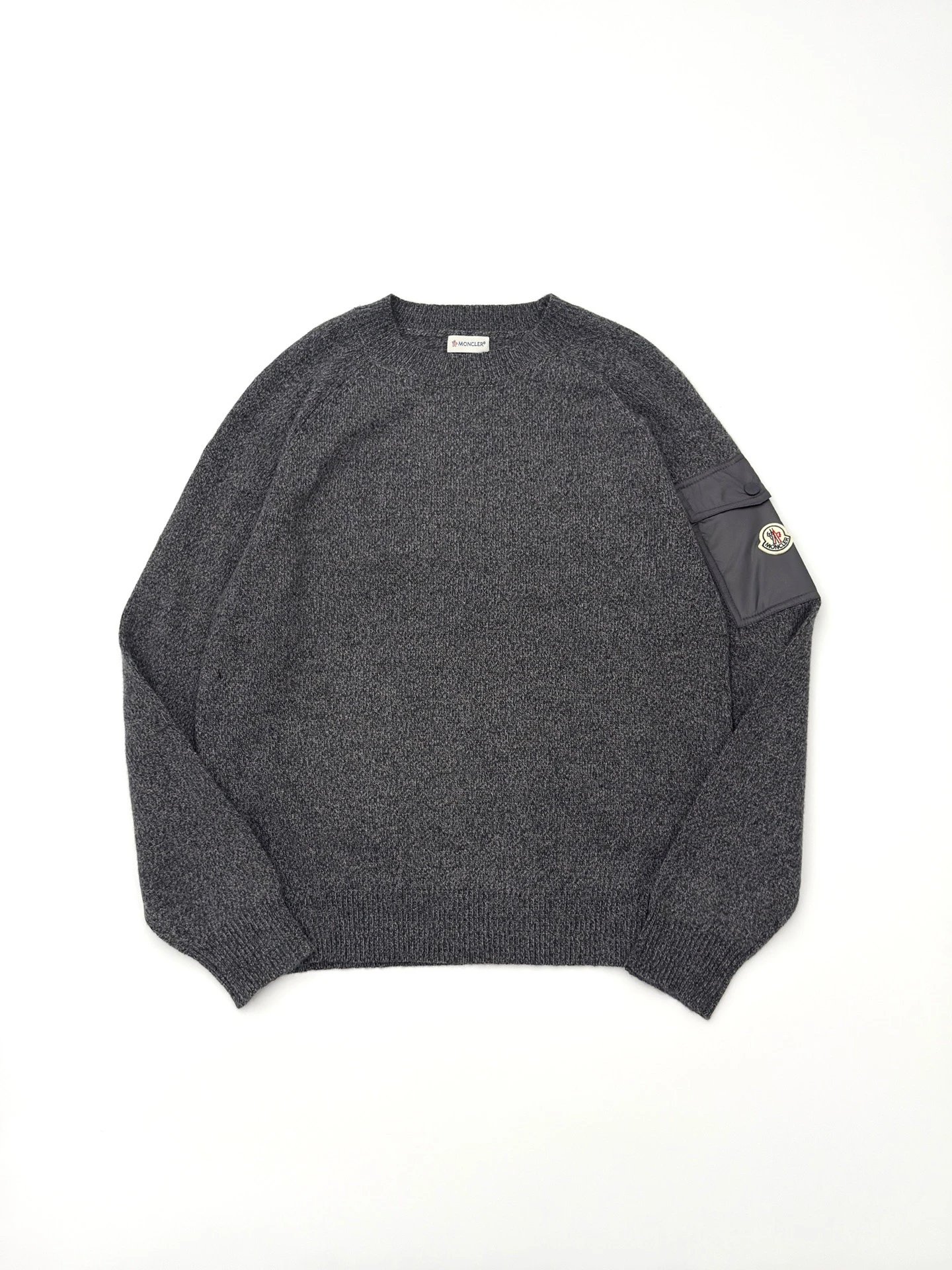 RD-C376 · Mouliné Patchwork Crewneck Sweater showcase view 16