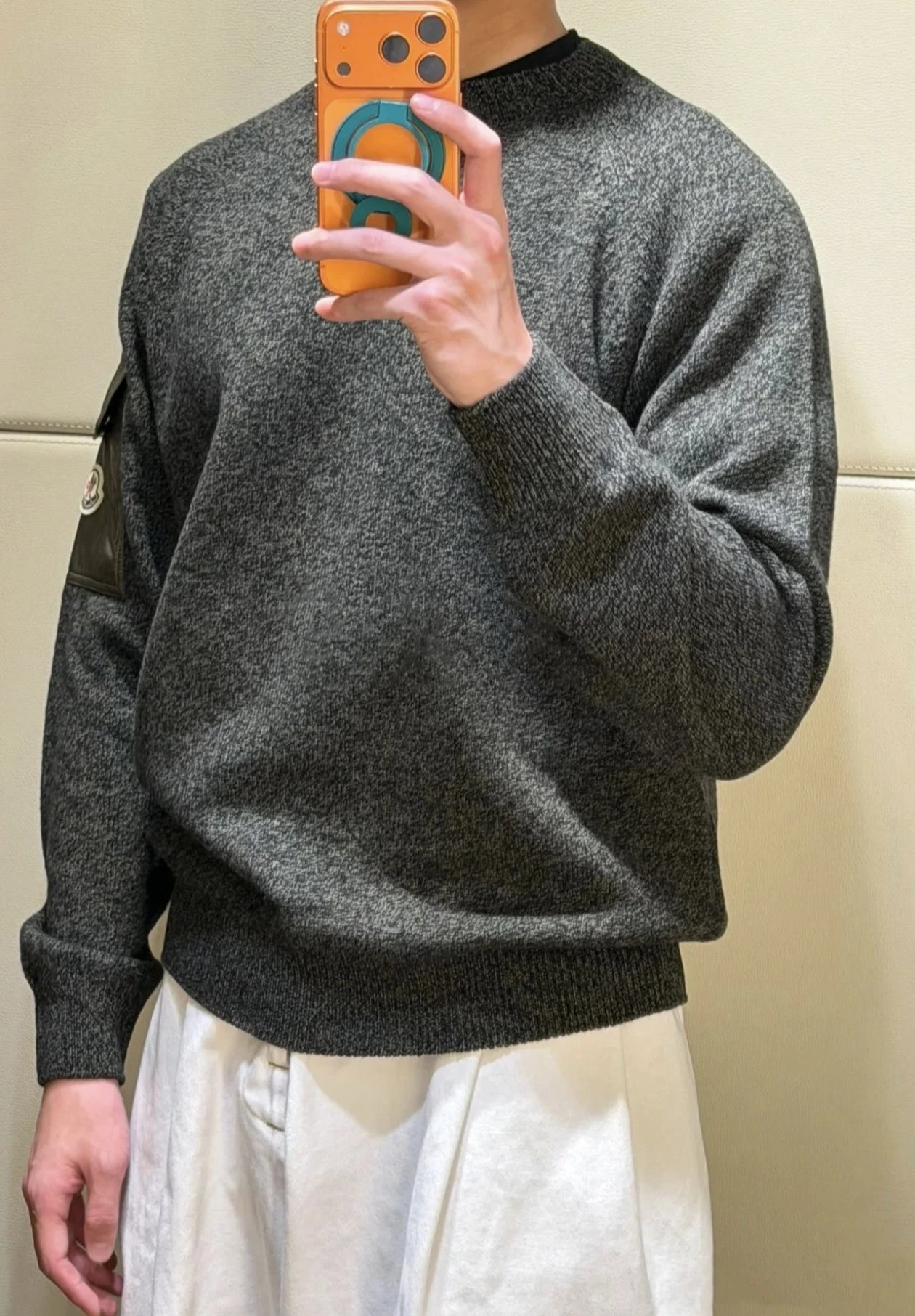 RD-C376 · Mouliné Patchwork Crewneck Sweater showcase view 15